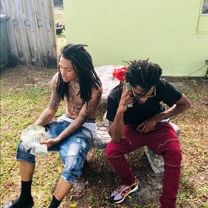 Meet your Posher, Taurean